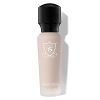 Traceless Longwear Perfecting Foundation | A long lasting, perfect complexion with natural finish. An incredibly creamy texture foundation, com..